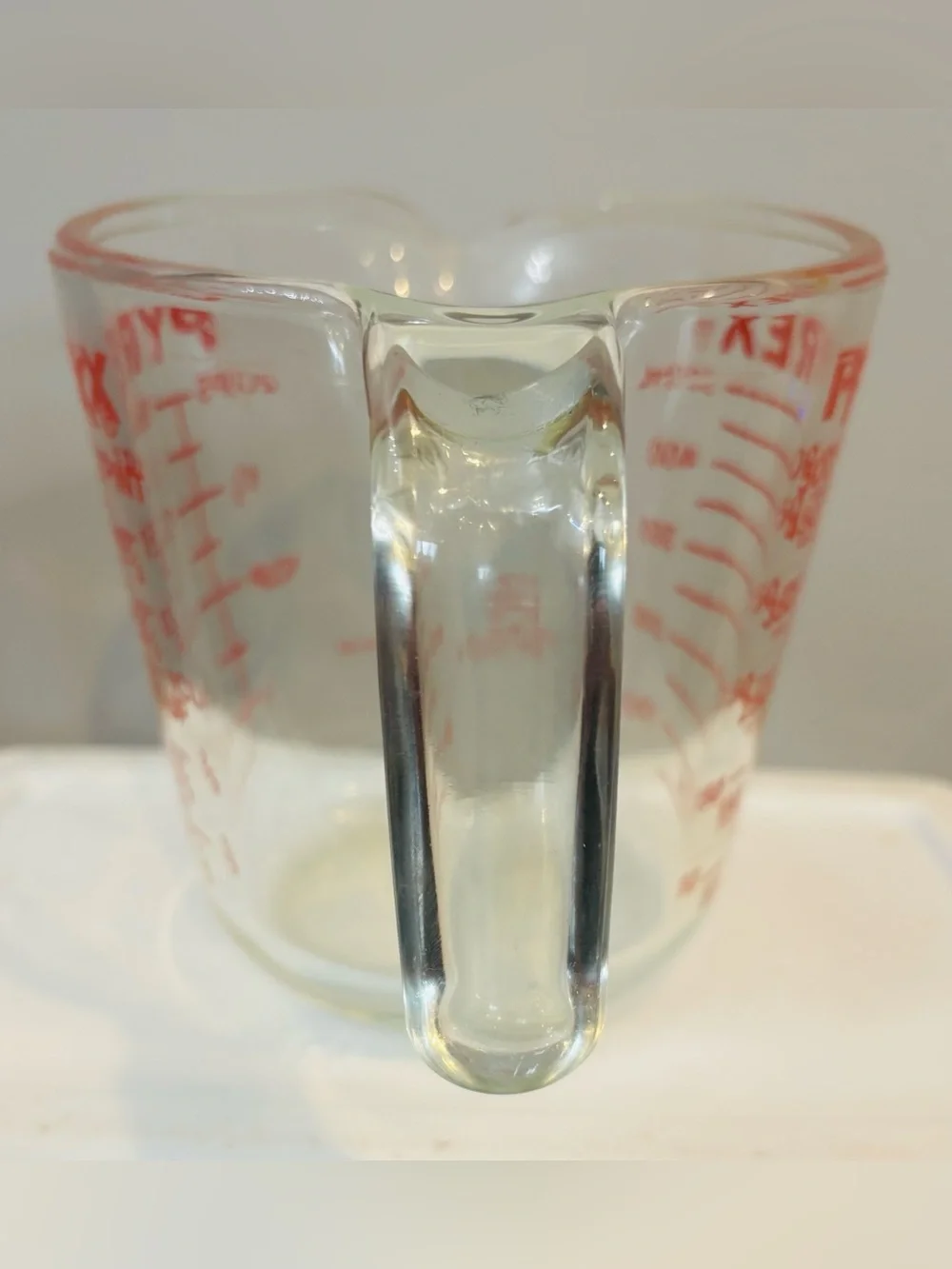 Vintage Pyrex 2 Cup 500ml Glass Measuring Cup with Red Lettering Made in USA 516